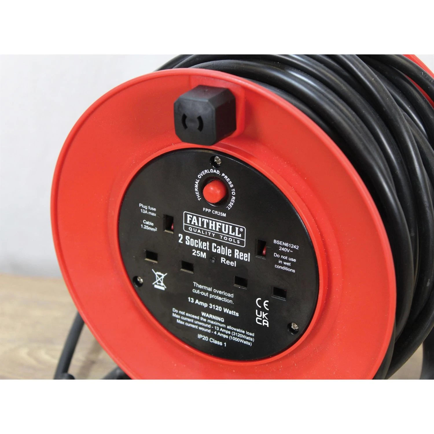 Faithfull FPPCR25M 13A 2-Socket 25m Open Drum Cable Reel 240V - Image 2